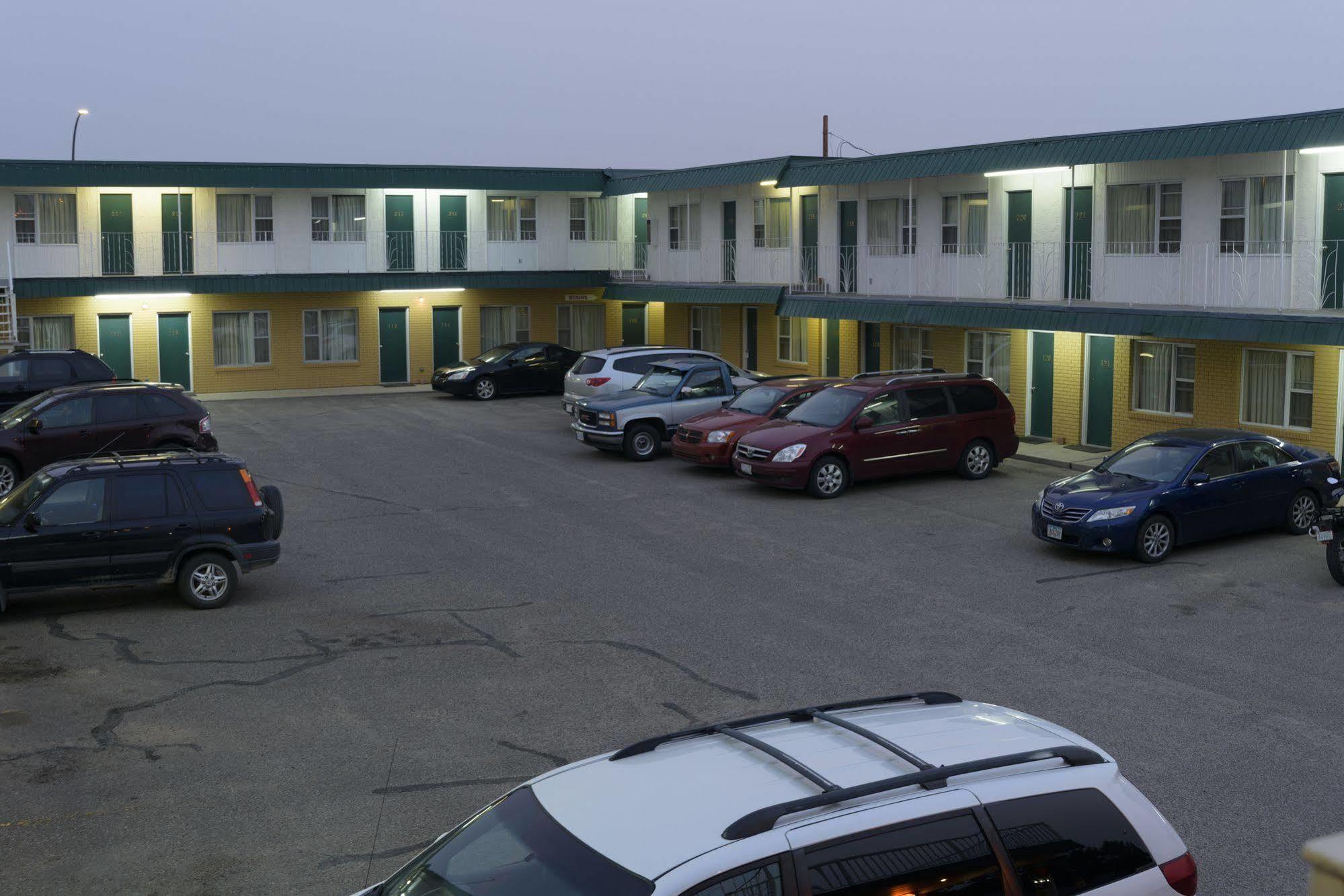 Sun-Dek Motel Medicine Hat Luaran gambar