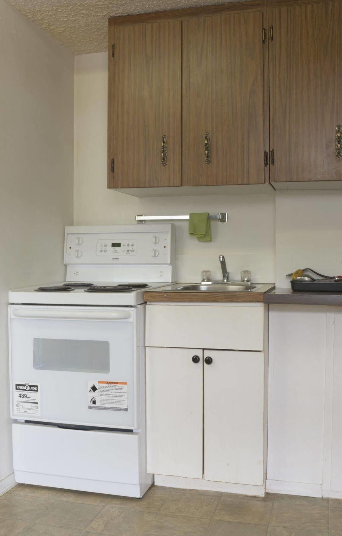 Sun-Dek Motel Medicine Hat Luaran gambar